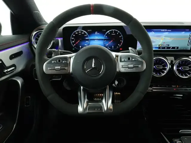 Mercedes-Benz CLA 45 AMG