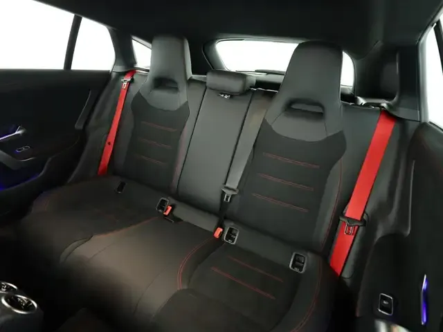 Mercedes-Benz CLA 45 AMG
