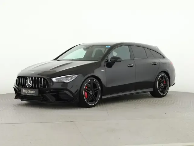 Mercedes-Benz CLA 45 AMG