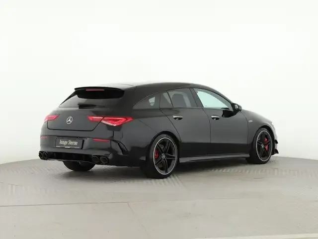 Mercedes-Benz CLA 45 AMG