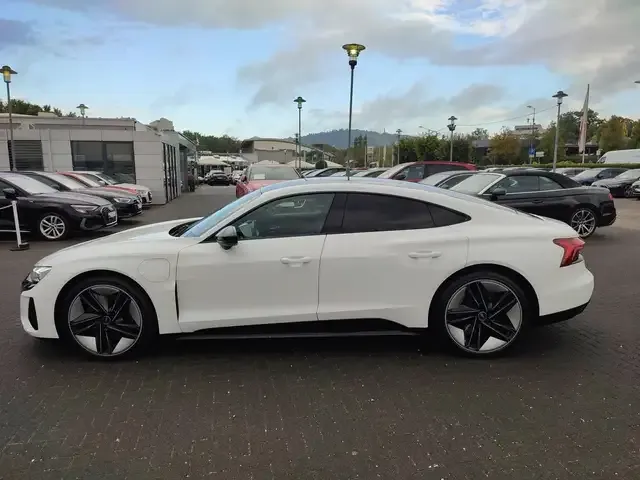 Audi e-tron GT