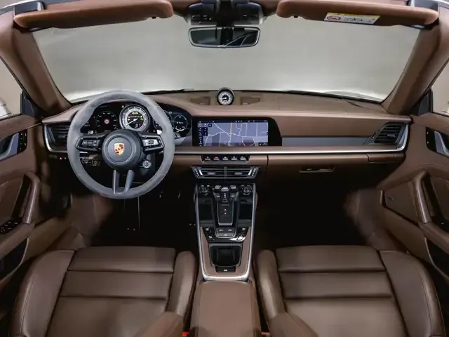 Porsche 992