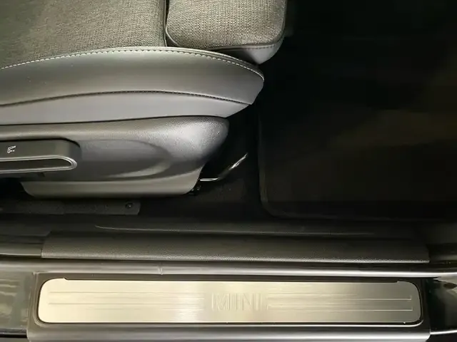 MINI One