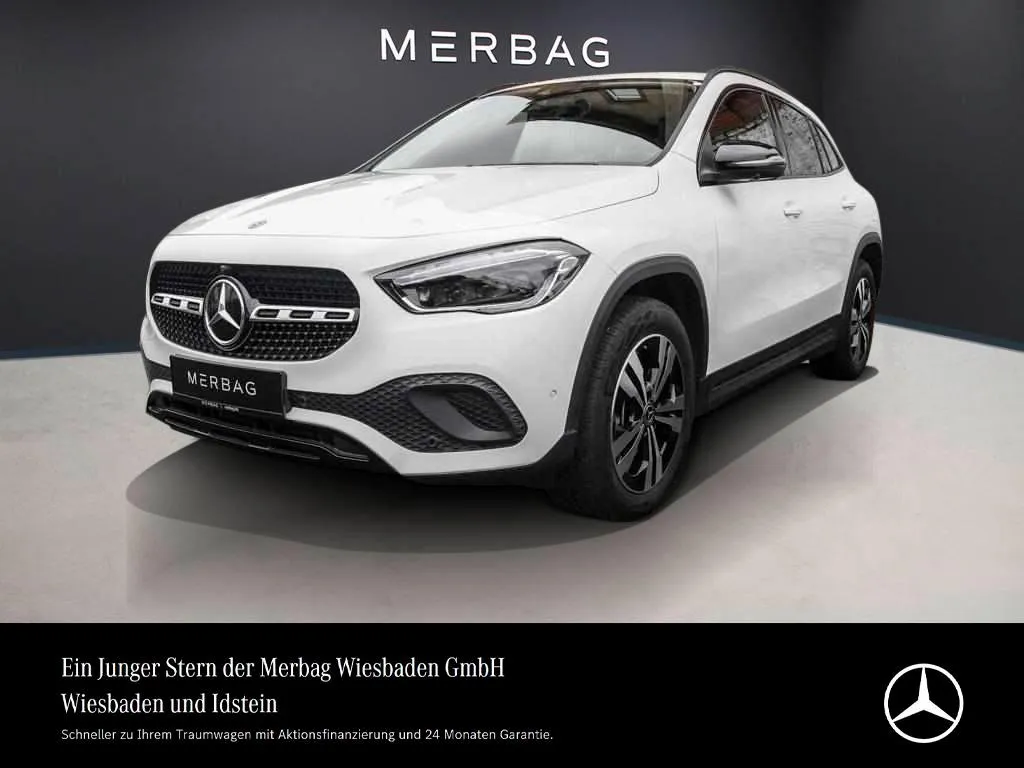 Mercedes-Benz GLA 250
