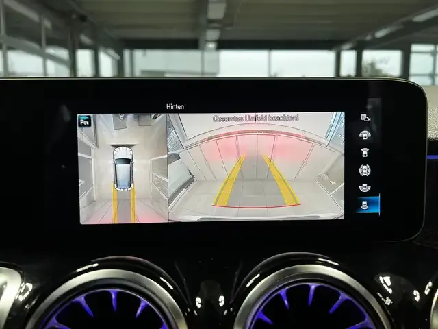 Mercedes-Benz GLB 250