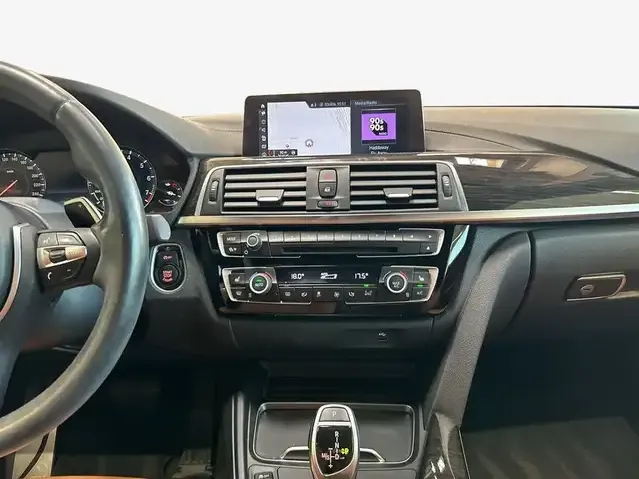 BMW 440