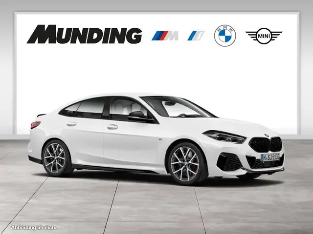 BMW 235