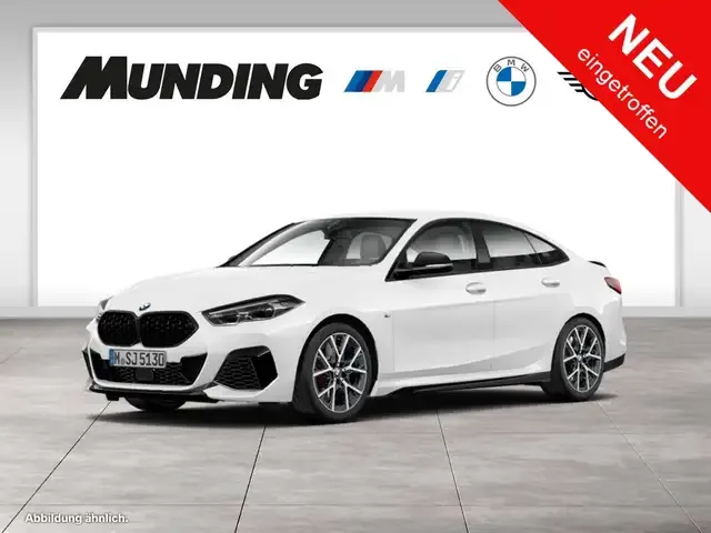 BMW 235