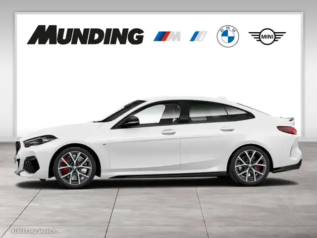 BMW 235