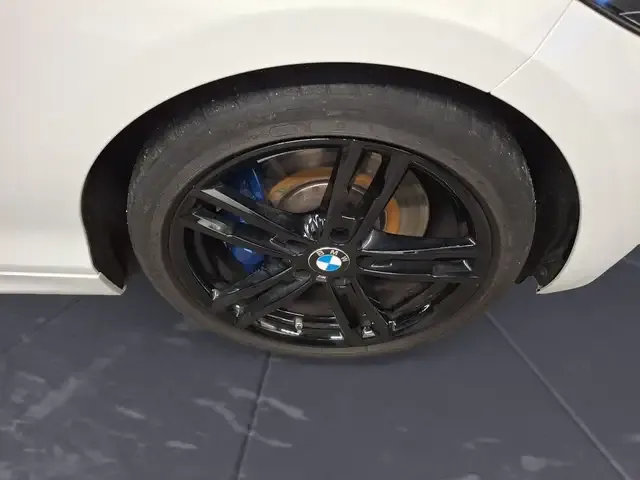 BMW 240