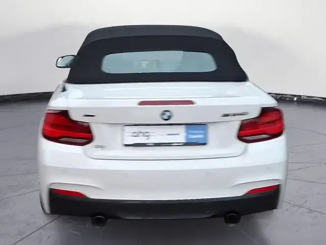 BMW 240
