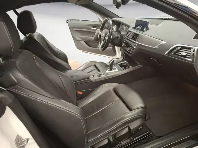 BMW 240