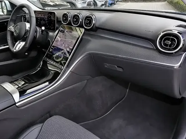 Mercedes-Benz C 200