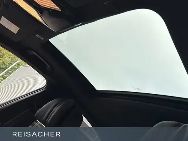 BMW 550