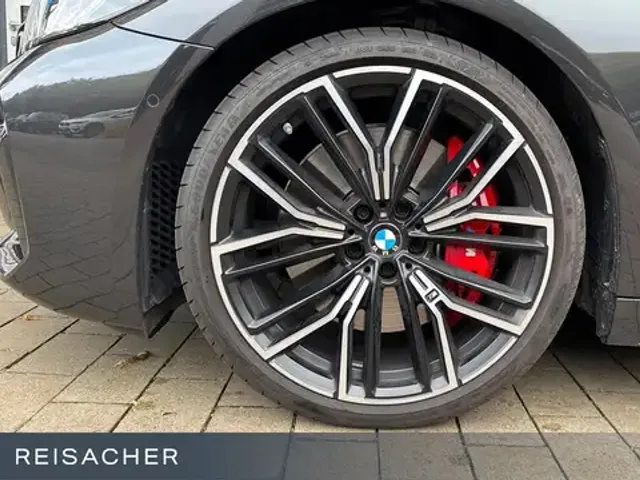 BMW 550