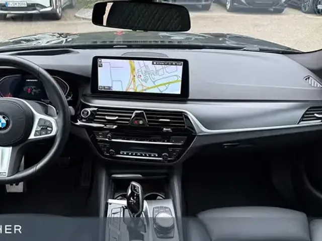 BMW 550