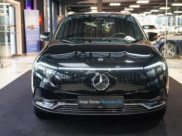 Mercedes-Benz EQA 300
