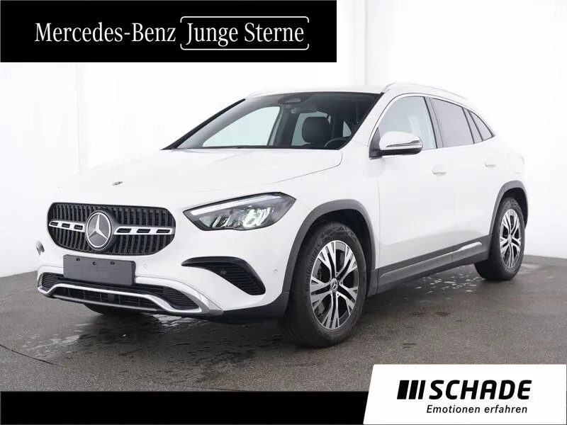 Mercedes-Benz GLA 220