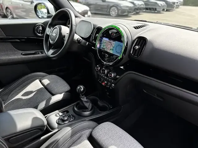 MINI Cooper D Countryman