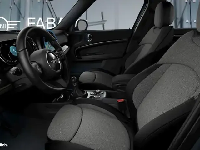 MINI Cooper D Countryman