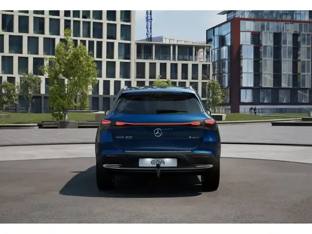 Mercedes-Benz EQA 300