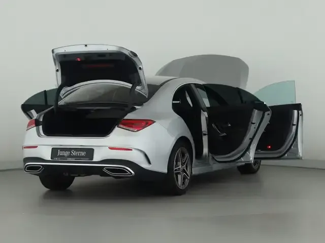 Mercedes-Benz CLA 220