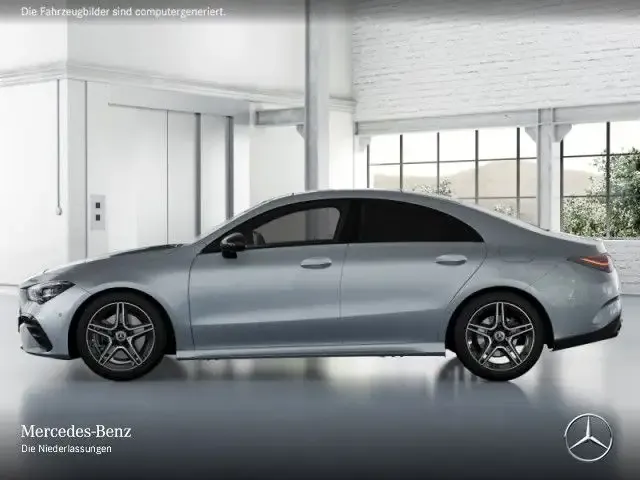 Mercedes-Benz CLA 200