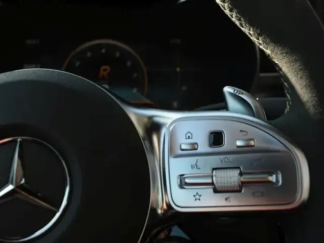 Mercedes-Benz C 63 AMG