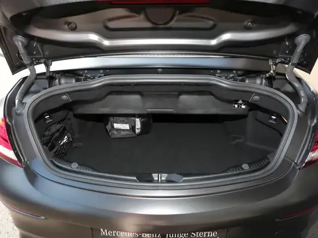 Mercedes-Benz C 63 AMG