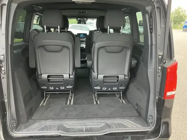 Mercedes-Benz V 250