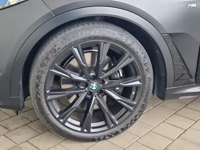 BMW X7 M