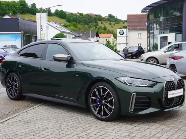 BMW 440