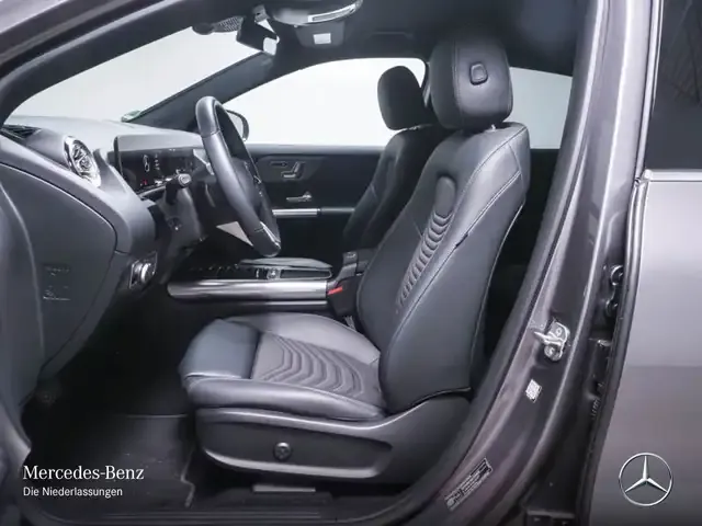 Mercedes-Benz EQA 350