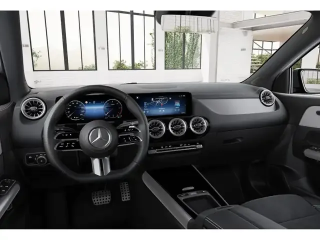 Mercedes-Benz GLA 220
