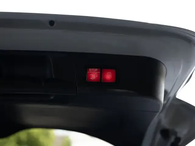 Mercedes-Benz GLB 220