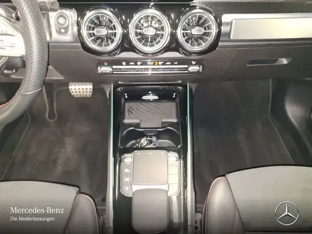 Mercedes-Benz GLB 250