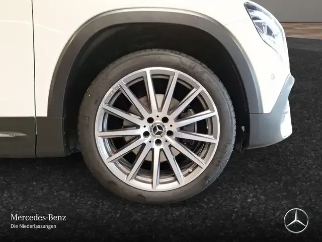 Mercedes-Benz GLB 250