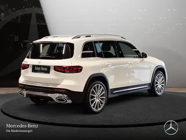 Mercedes-Benz GLB 250