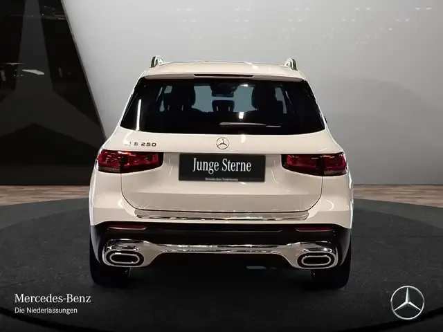 Mercedes-Benz GLB 250