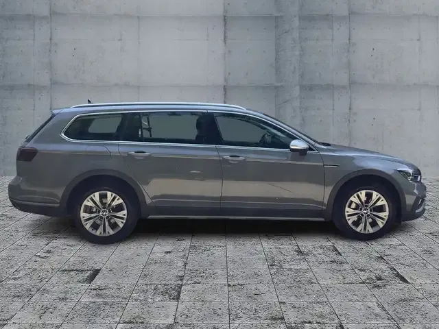 Volkswagen Passat Alltrack