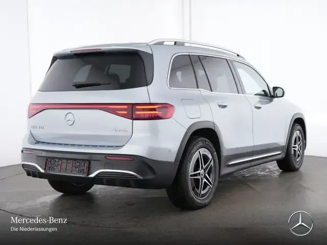 Mercedes-Benz EQB 300