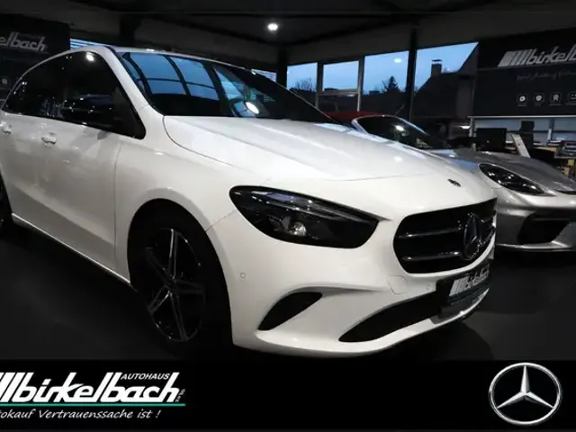 Mercedes-Benz B 250