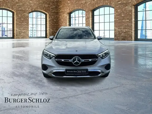 Mercedes-Benz GLC 220