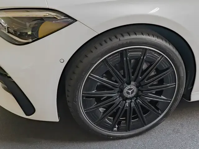 Mercedes-Benz CLE 220