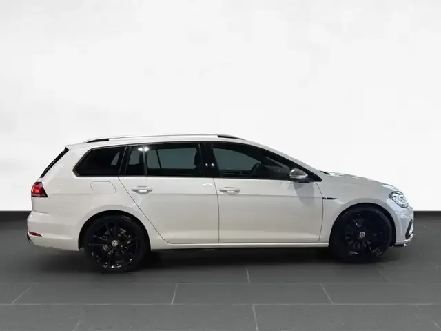 Volkswagen Golf R