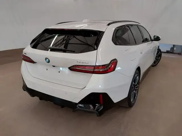 BMW 540
