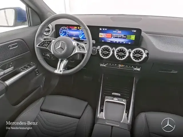 Mercedes-Benz EQA 300