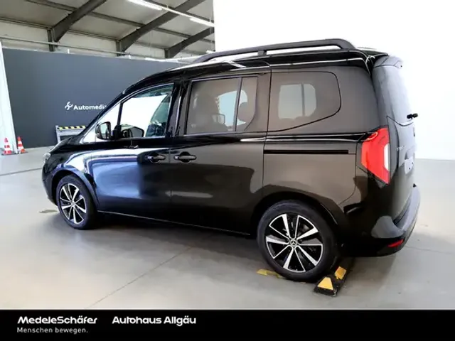 Mercedes-Benz Sonstiges