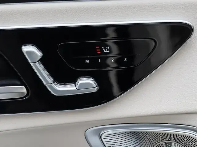 Mercedes-Benz CLE 300