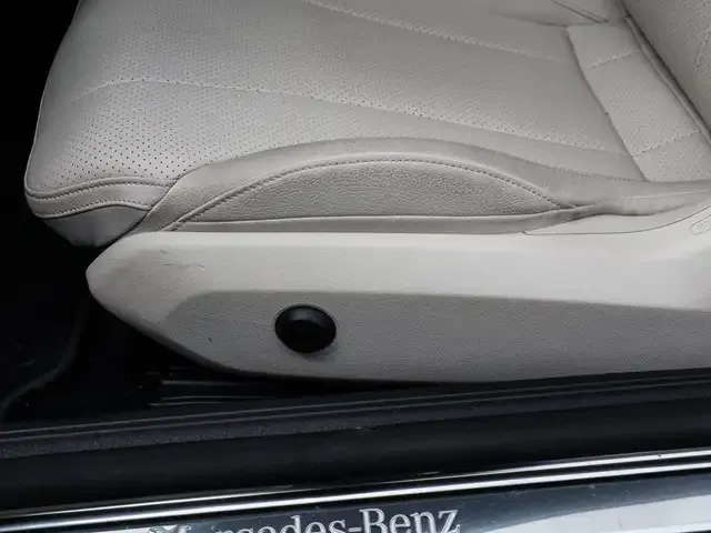 Mercedes-Benz CLE 300